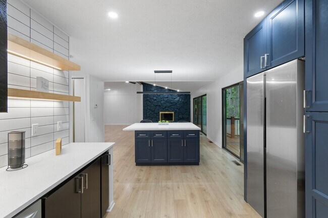 Foto del edificio - 9177 Fair Rd
