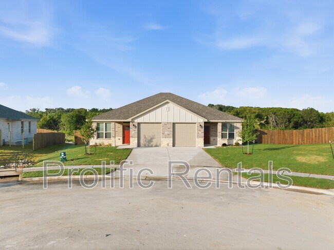 Foto del edificio - 509 Adley Ave