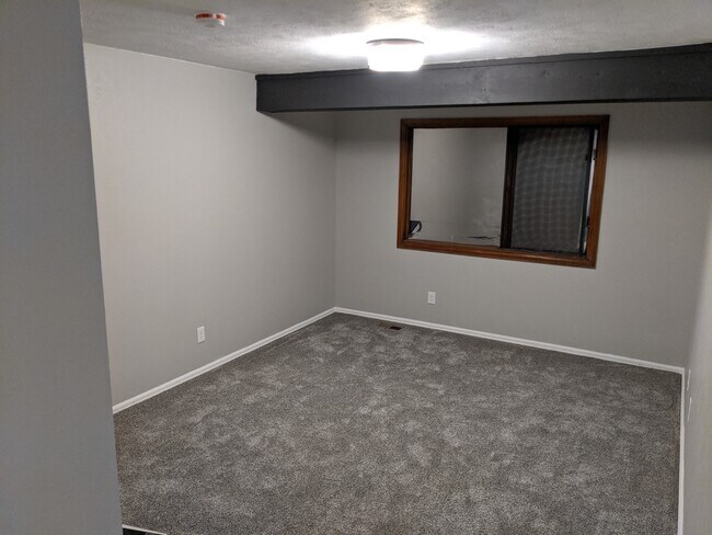 Master Bed - 10230 W Jewell Ave
