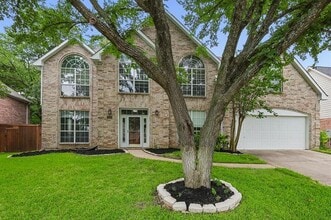 Building Photo - 4204 Crescent Dr