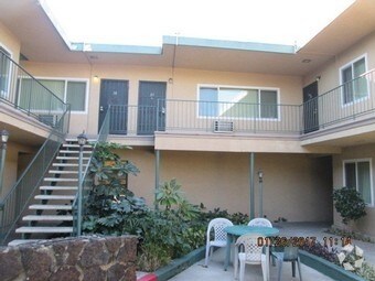 Foto principal - 360 W Chevy Chase Dr
