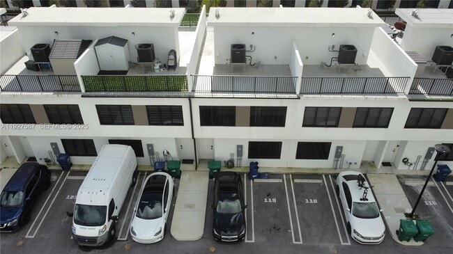 Building Photo - 14573 SW 261st Terrace