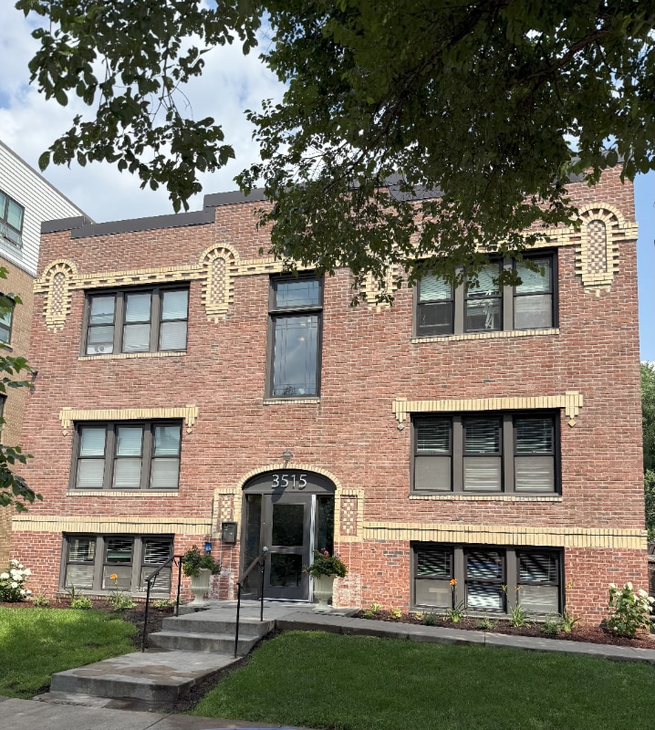 Primary Photo - 3515 2nd Ave S