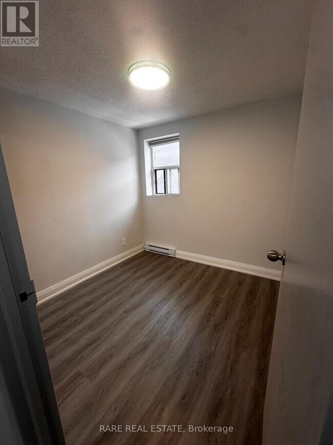 Photo du bâtiment - 99 Bellevue Ave