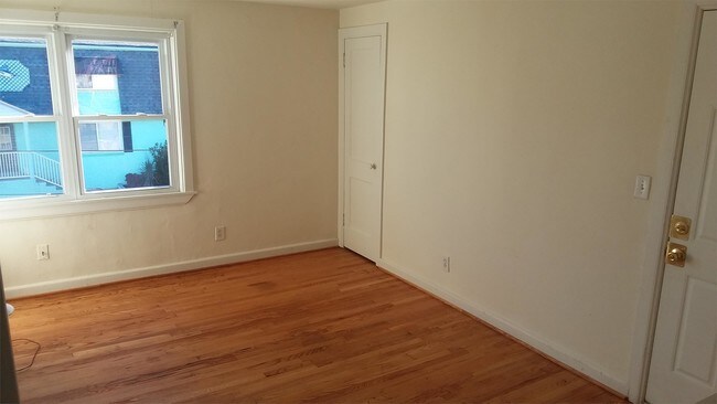 Foto del edificio - 1423 W Ocean View Ave