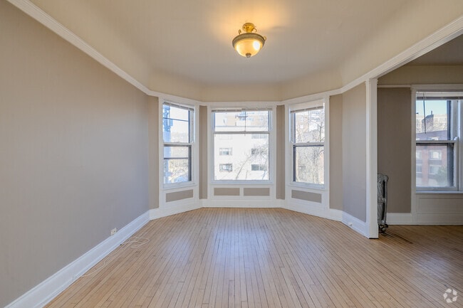 3BR, 1BA - 1,200SF -Living Room - Pasadena Apartments