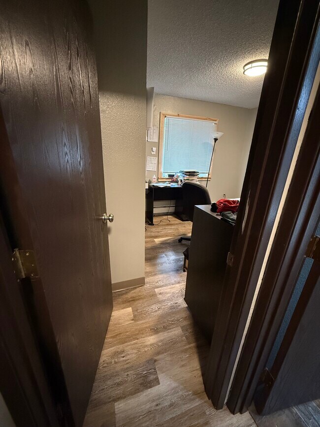 Foto del edificio - 1032 E 12th Ave