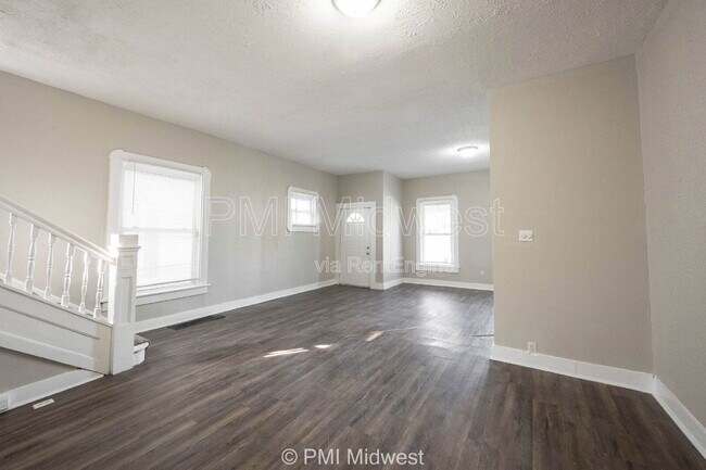 Foto del edificio - 101 N State Ave