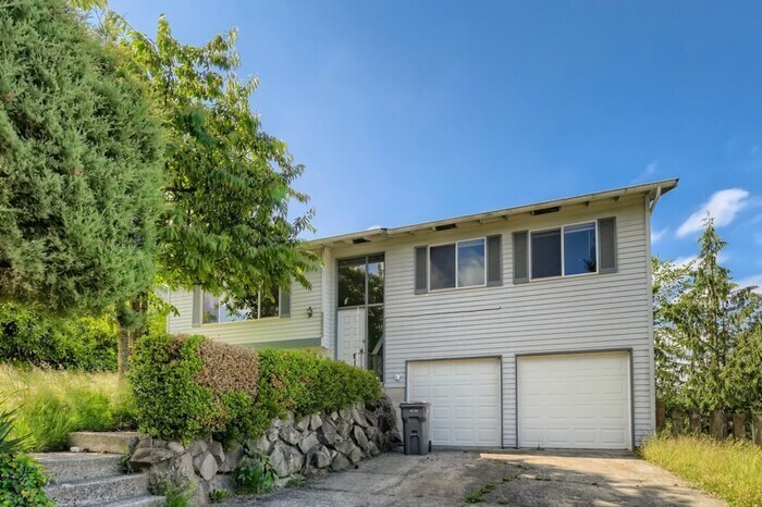 Primary Photo - 2205 S 283Rd Street S, Federal Way, WA, 98003