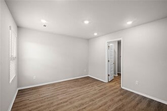 Building Photo - 2514 E Meramec St