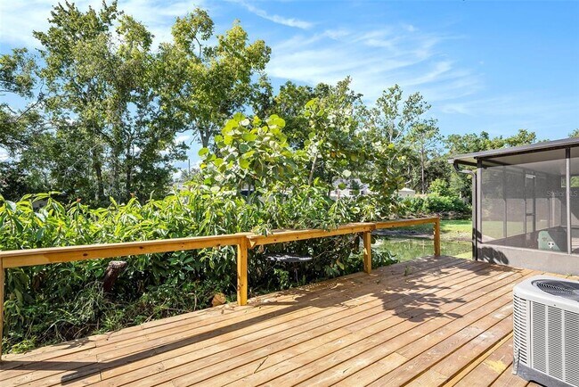 Foto del edificio - 4008 Circlewood Ct