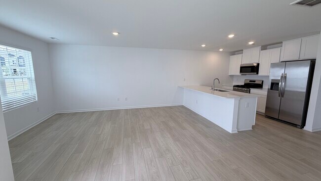 Foto del edificio - 206 Hunthill Rd