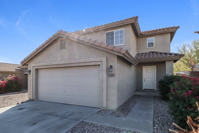 Foto del edificio - 22553 W Desert Bloom St