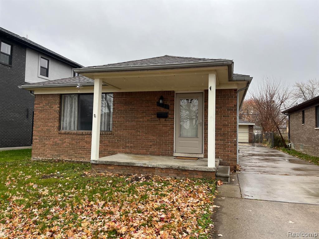 6030 Whitefield St, Dearborn Heights, MI 48127 House Rental in