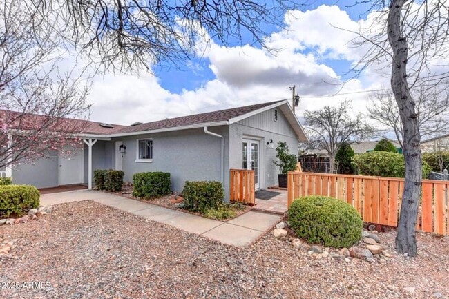 Foto del edificio - 3547 N Valorie Dr