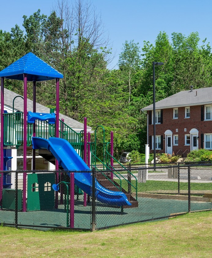 The Fairways Rentals Worcester, MA