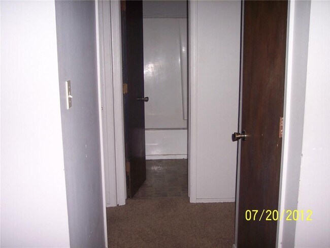 Foto del edificio - 211 S Carl St