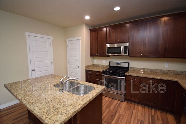 Building Photo - 4259 Birkhill Blvd
