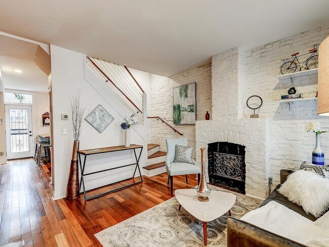 Foto del edificio - 2721 Miles Ave