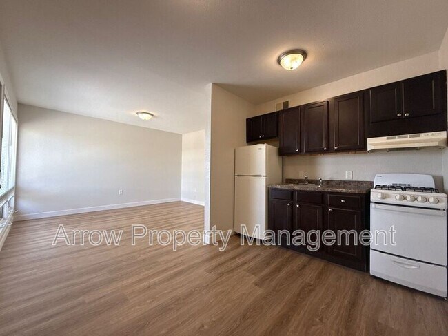 Foto del edificio - 1414 Oakland Rd NE