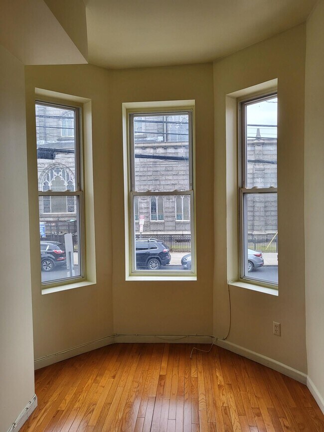 Building Photo - 366 Communipaw Ave