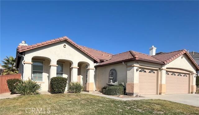 Building Photo - 12758 Royal Palm Ln