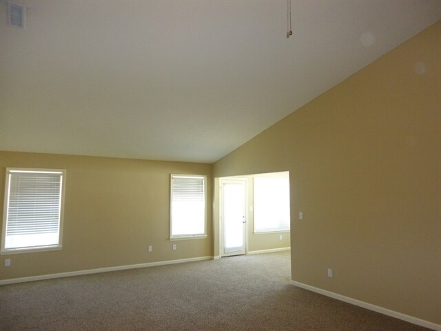 Foto del edificio - 734 Daybreak Drive