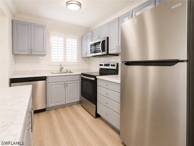 Foto del edificio - 225 Turtle Lake Ct