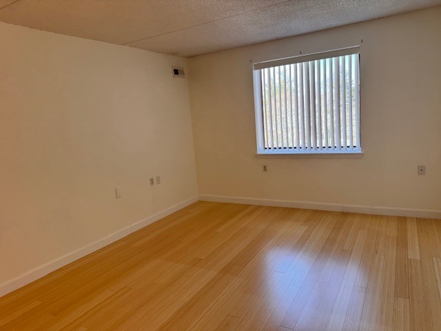 Building Photo - 30 Daniels St