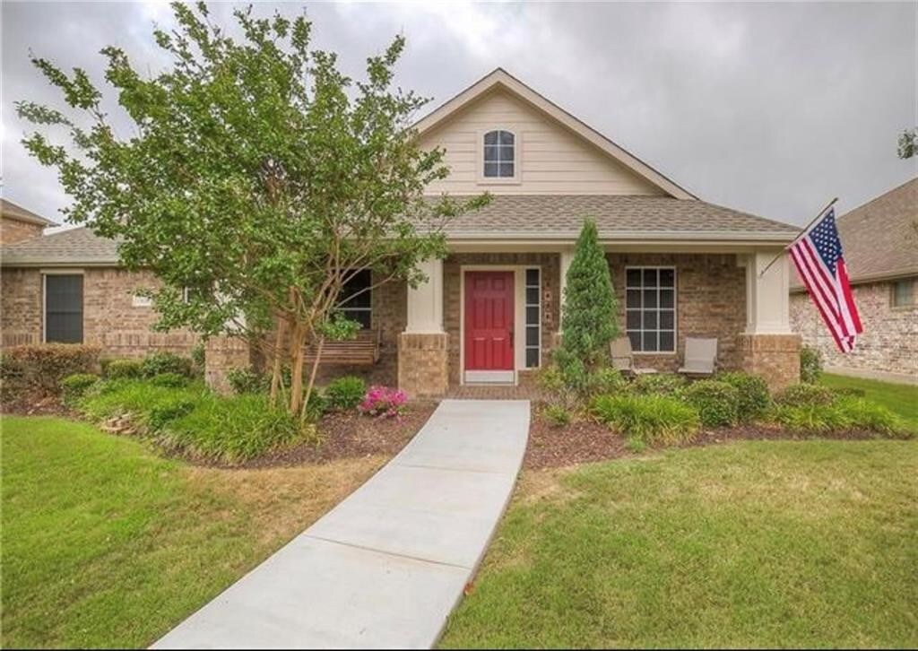 Foto principal - 1616 Ponderosa Dr