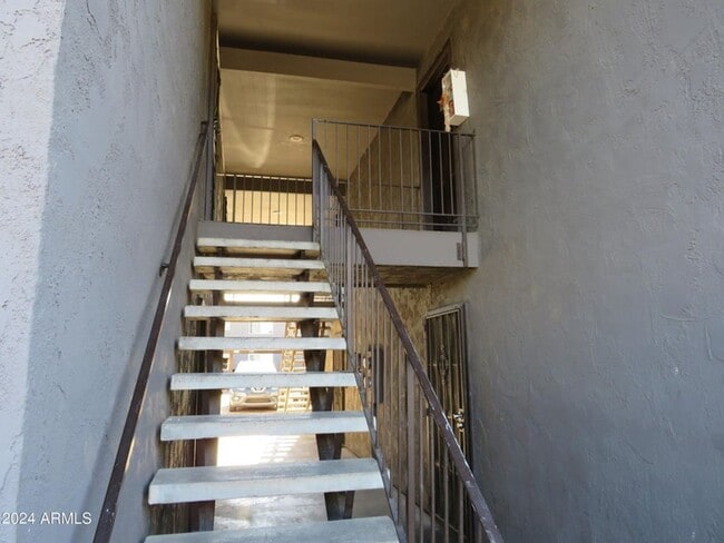 Foto del edificio - Condo in Mesa on second floor