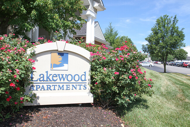 Foto del edificio - Lakewood Apartments