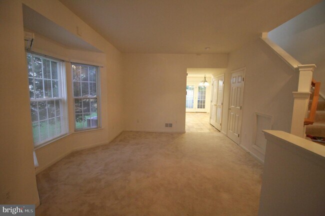 Foto del edificio - 44501 Potter Terrace