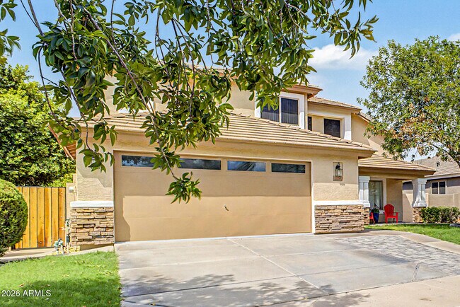 Building Photo - 3358 E Park Ave