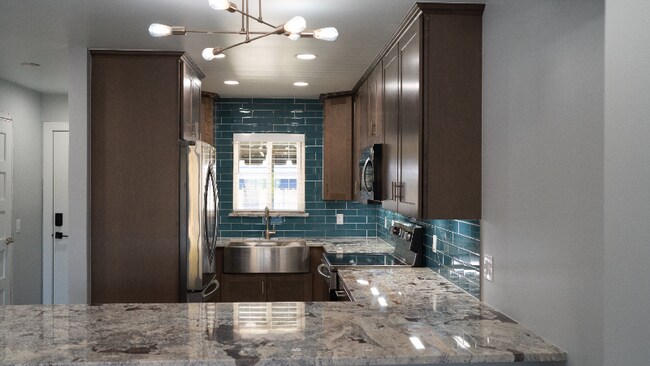 Foto del edificio - 1110 Sherwood Ln