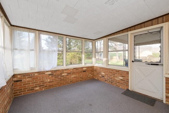 Foto del edificio - 123 S SandStone Ln