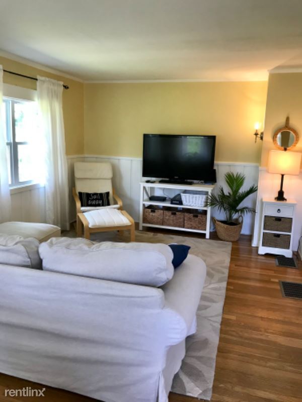 Foto del edificio - 3 br, 1 bath House - 9 Lakeview Dr