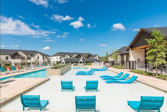 Foto del edificio - 16760 Ronald Reagan Blvd