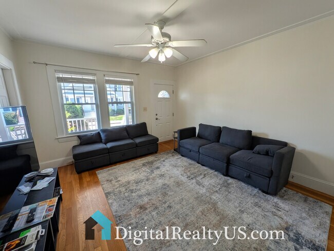 Foto del edificio - 58 Ash St