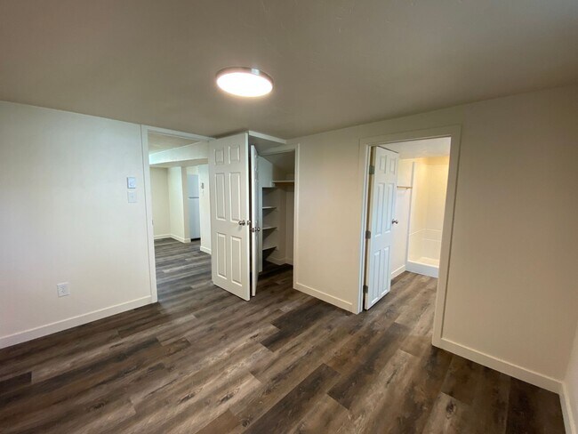Foto del edificio - 315 W 19th St