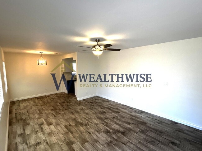 Building Photo - Freshly Remodeled 3 Bedroom 2 Bath Home for Rent 4641 E 13th Street Unit A,Tucson, AZ 85711 $1,49...
