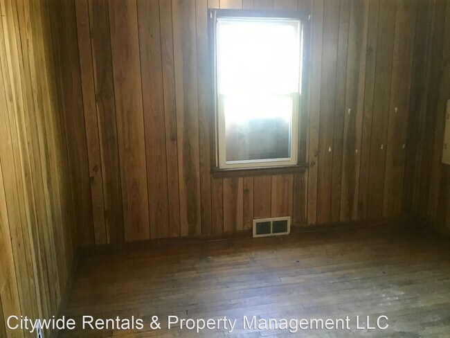 Foto del edificio - 4 br, 1 bath House - 3120 N. 1st St.