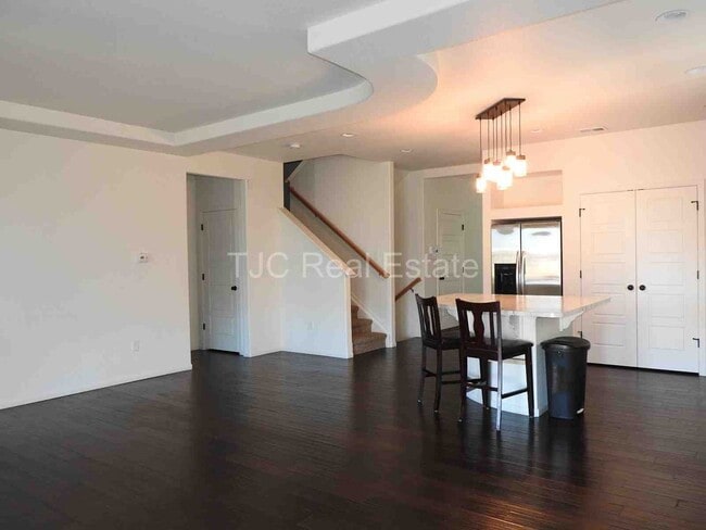 Foto del edificio - MOVE IN  SPECIAL