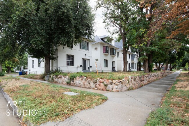 Building Photo - 5 Beds In the Heart of Salt Lake City
