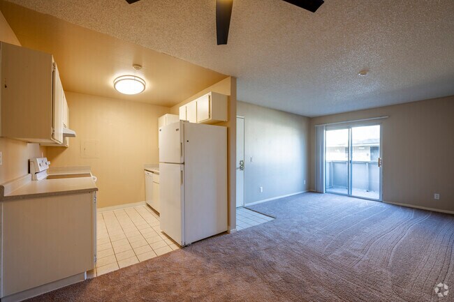 2BA, 1BA - 708SF - Sala de estar - Park Club Apartments