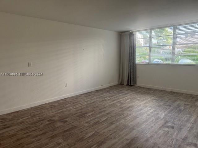 Foto del edificio - 999 Brickell Bay Dr