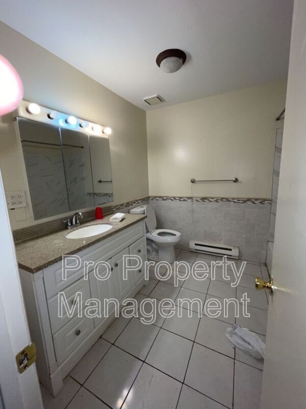 Foto del edificio - 7-9-9 Eden Dr