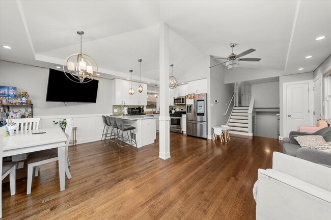 Foto del edificio - 7457 64th St