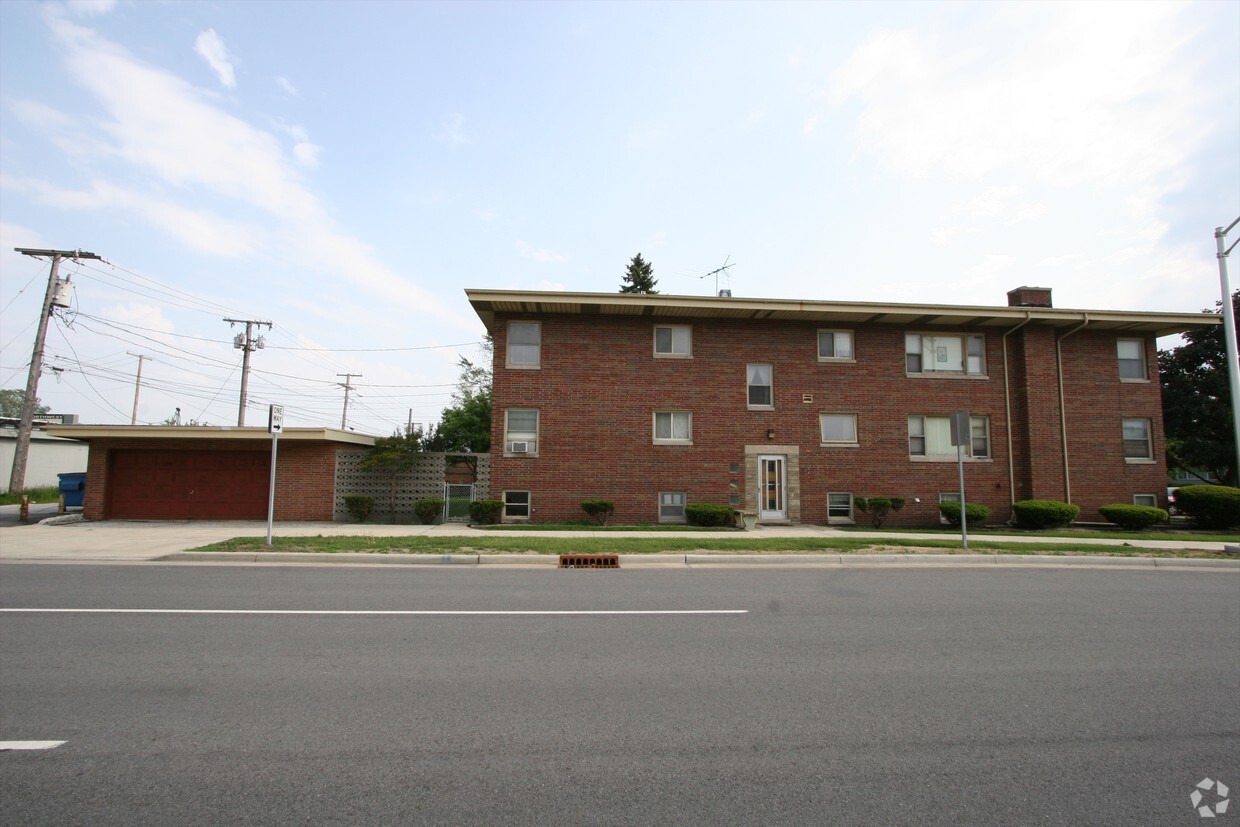 Foto del edificio - Virginia Apartments