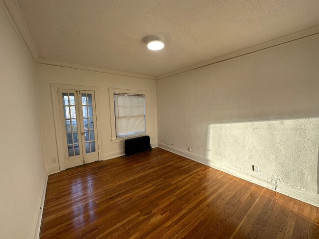 Foto del edificio - 14148 Superior Rd